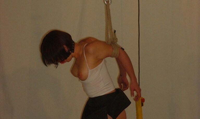 Archiv – Incredible Bondage Tortures for Slave Cat – Cam1 and 2
