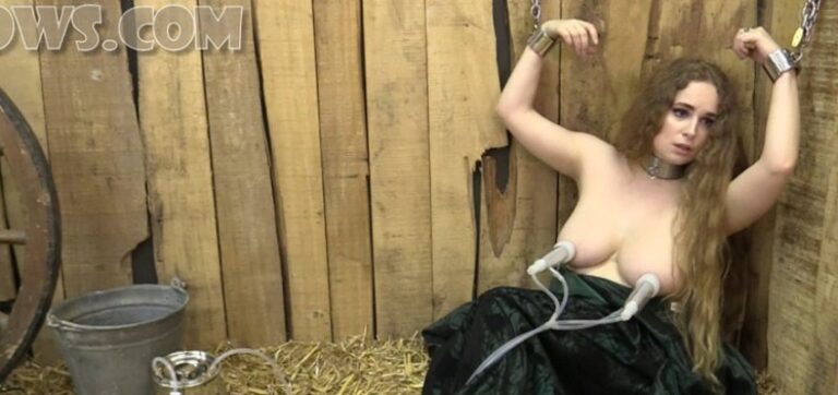 Jezzy – milked maiden