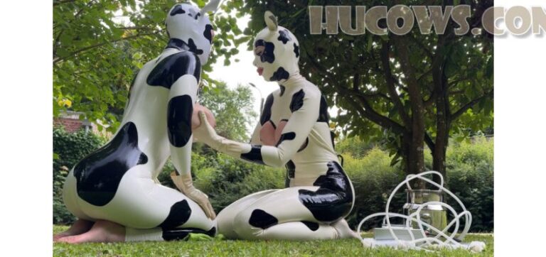 Anc1lla & Miss Fetilicious – latex hucows outdoors