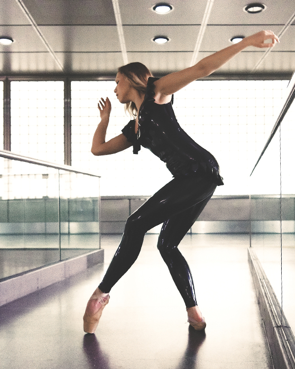 Imogen Roudine – Ballet after midnight
