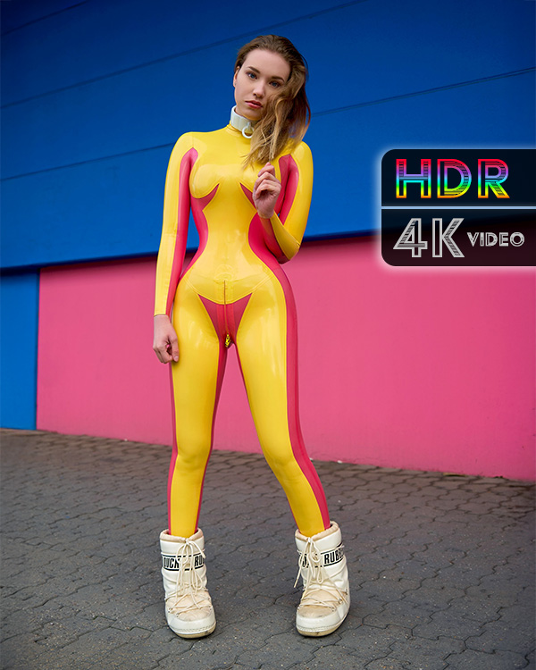 Serena Frost – Colors all over!