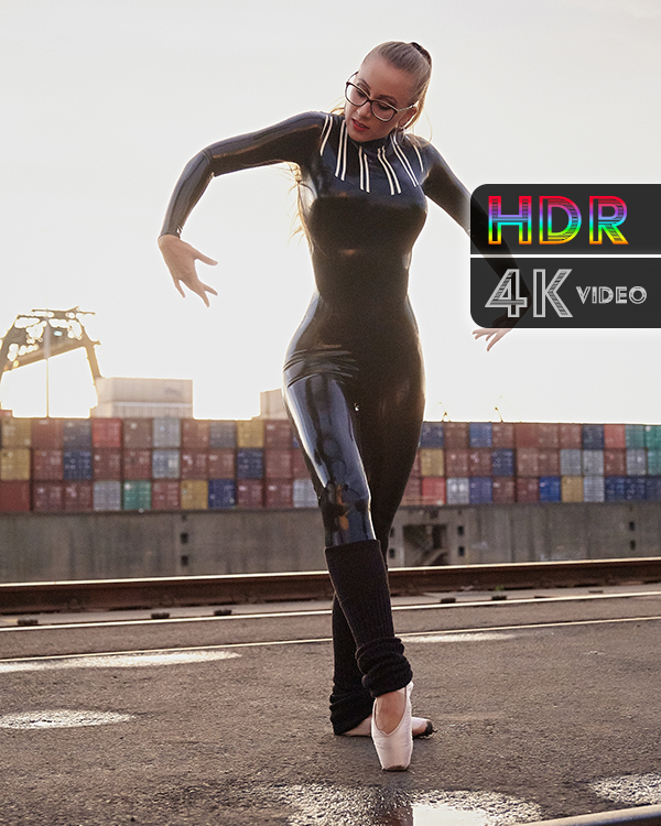 Sophia Levine – Latex Ballerina in the golden hour