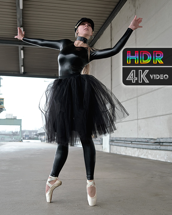 Sophia Levine – Latex ballerina dance