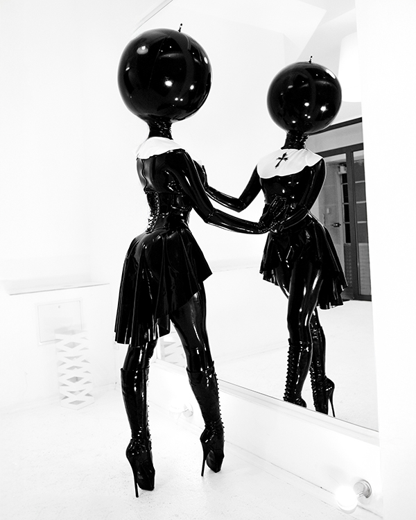 Imogen Roudine – Contemporary Art