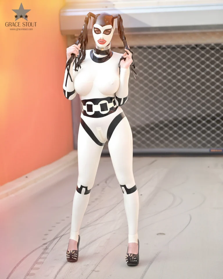 Full Rubber Trooper Girl
