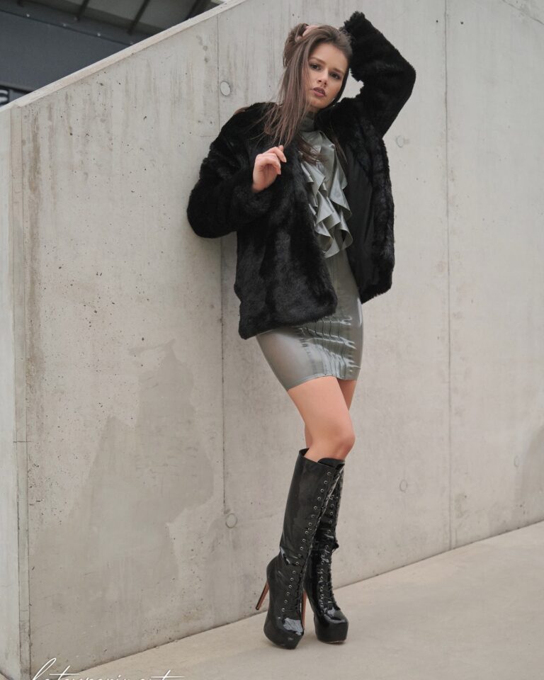 Fur & Latex to Highstyle