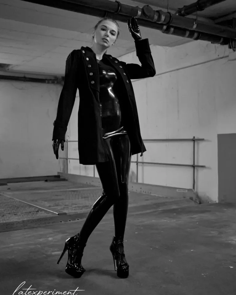 Black & White Military Coat Highstyle