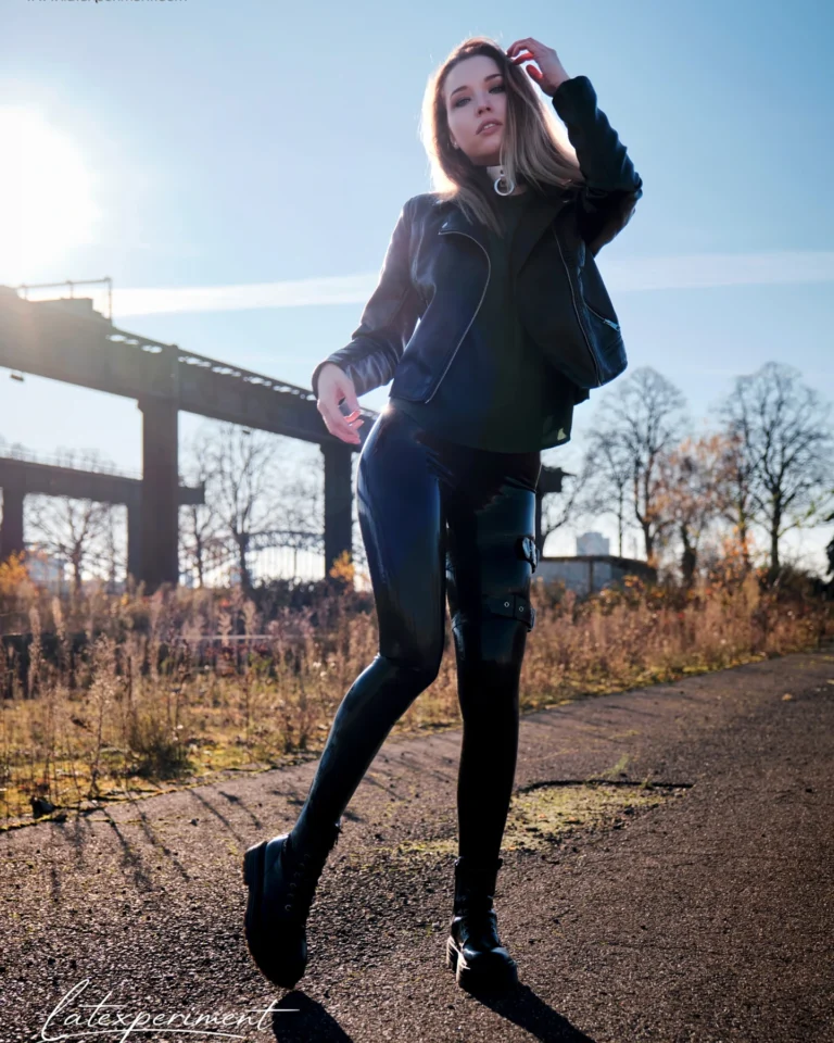 Sunset in Highstyle Fashion