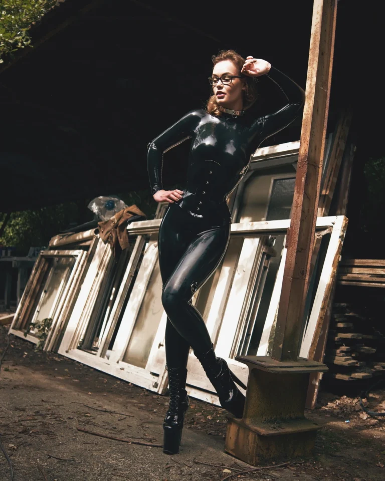 Shiny Latex Nerd
