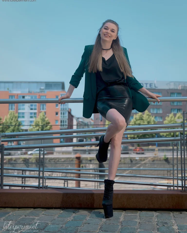 Public Highstyle on Platform Boots