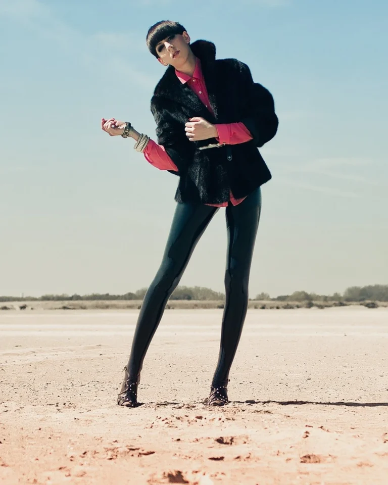 Highstyle Fashion in the Sand