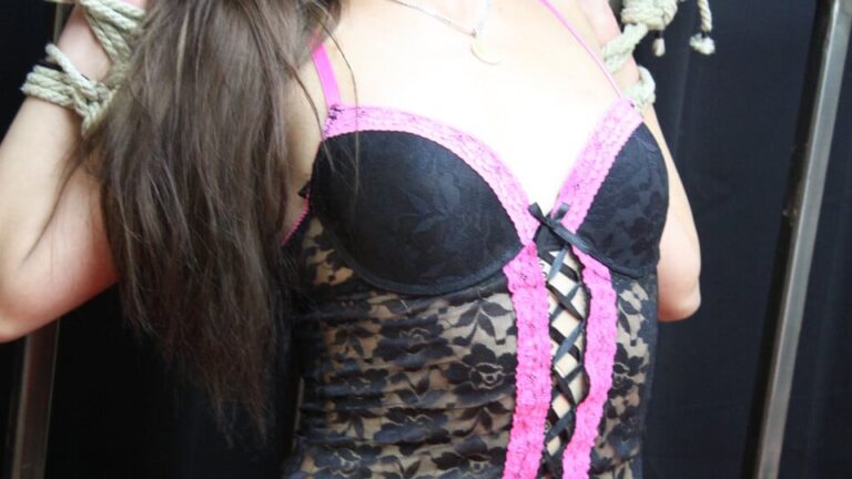 Lunas Sybian Ogasms