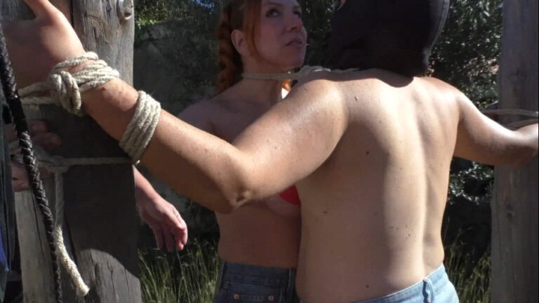 Breastmeat for one day – Whipping Challenge for Susi & Melodie