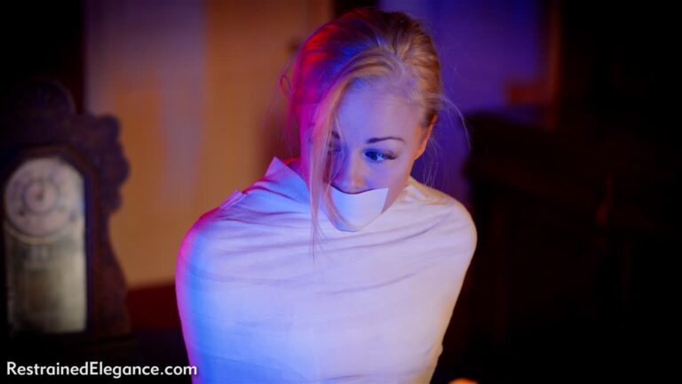 Policewoman Lucy Lauren Mummified by the Curse