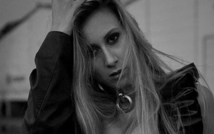 Sophia Levine – Dark temptations b&w