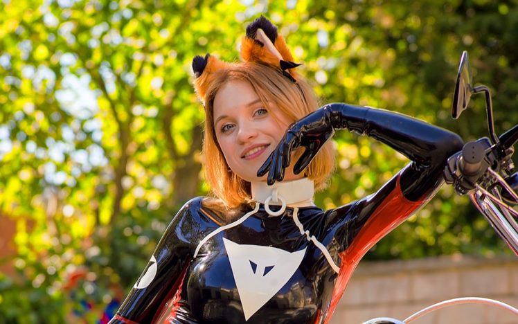 Milla McKay – Premium Special in a Dainese suit