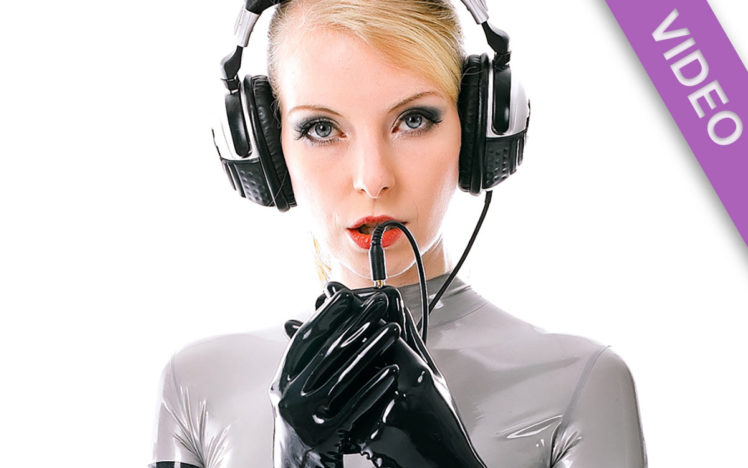 Beth May – Contemporary Latex shoot