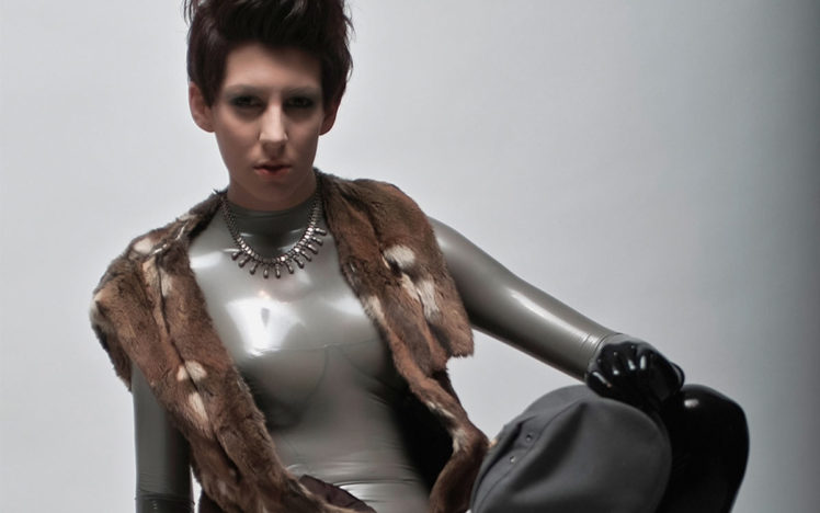 Rhina De La Tex – An agency model in Highstyle