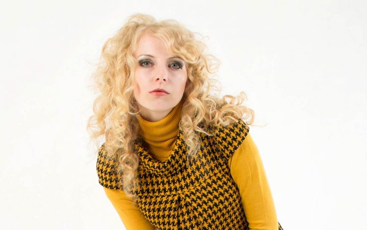 Beth May – Highstyle bee ;)