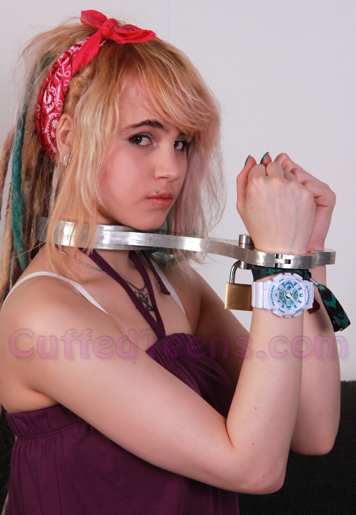 Lucy Elena fiddled