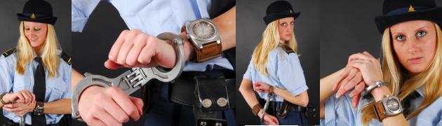 Politieagente Shenenne likes handcuffs