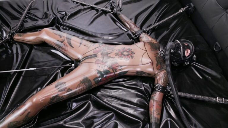 Cinder Fucked